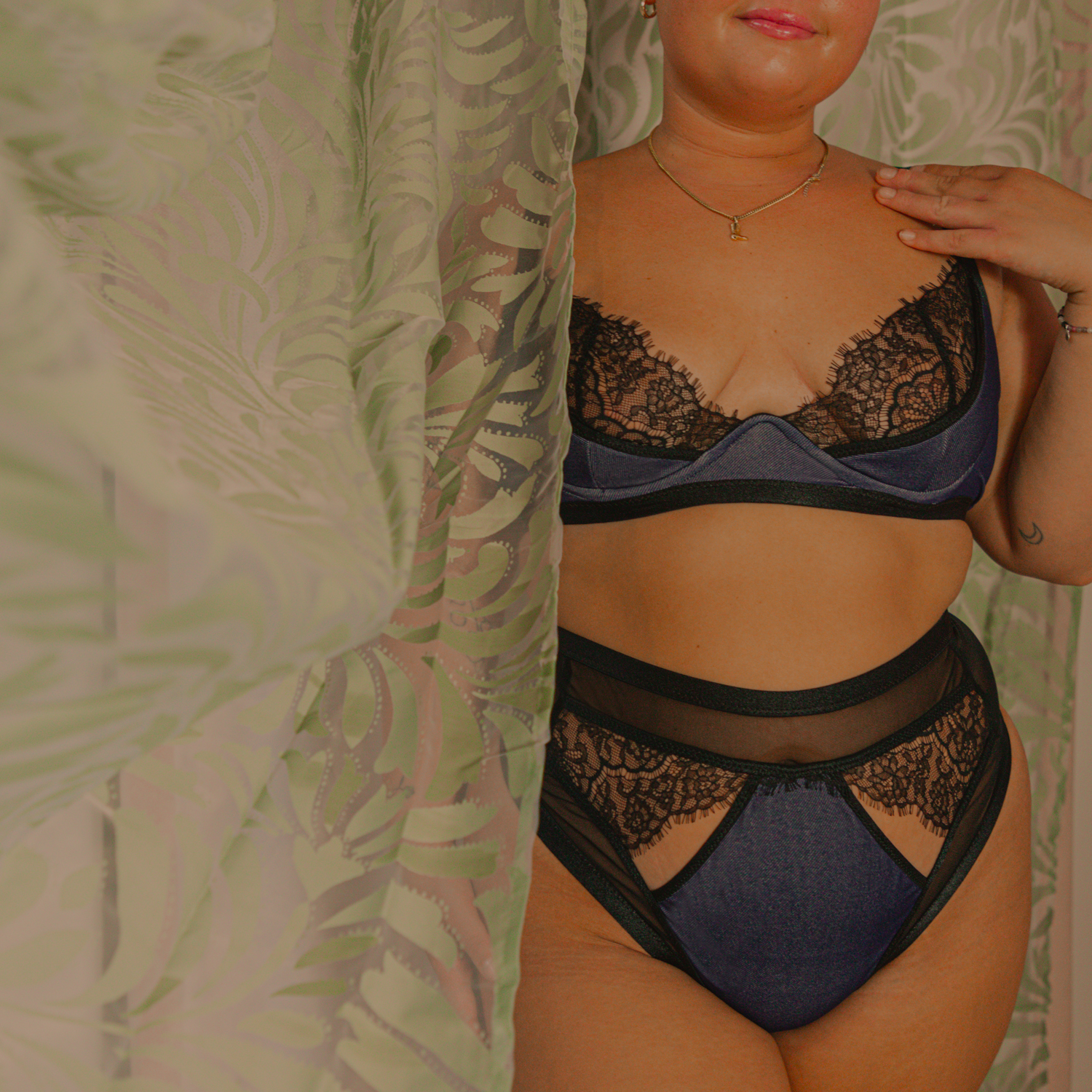 S9833  Misses' and Women's Bra, Panty and Thong by Madalynne
