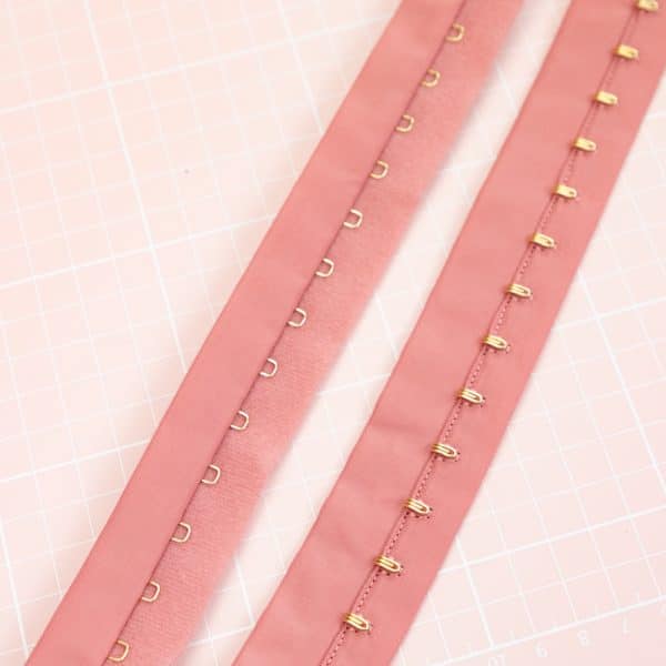 1YD Dusty Rose Hook + Eye Tape
