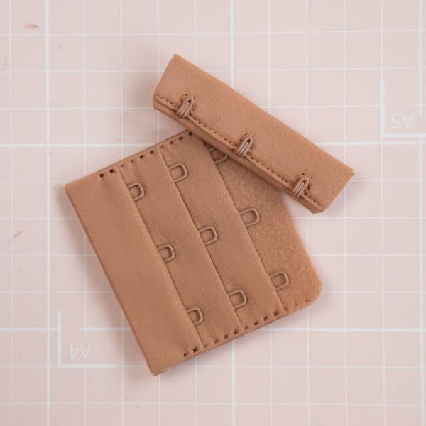 1 Pair 3x3 Mocha Mousse Hook + Eye