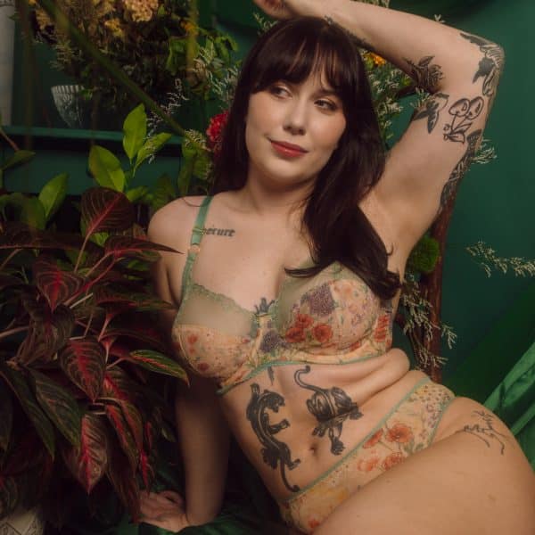 Eden After Dark Web Res Square-10