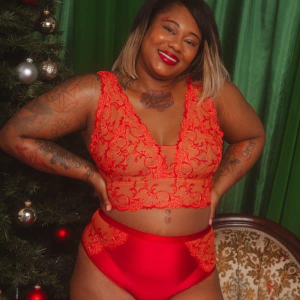 Madalynne-Holiday-Web-Square-11