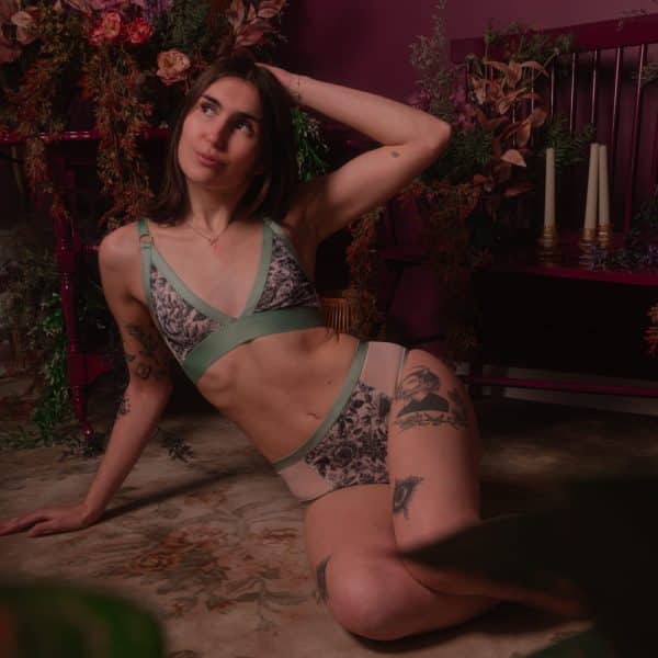 Beginners guide to making your own bras